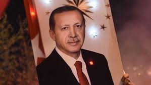 Referendum Turchia: Erdogan vince di un soffio