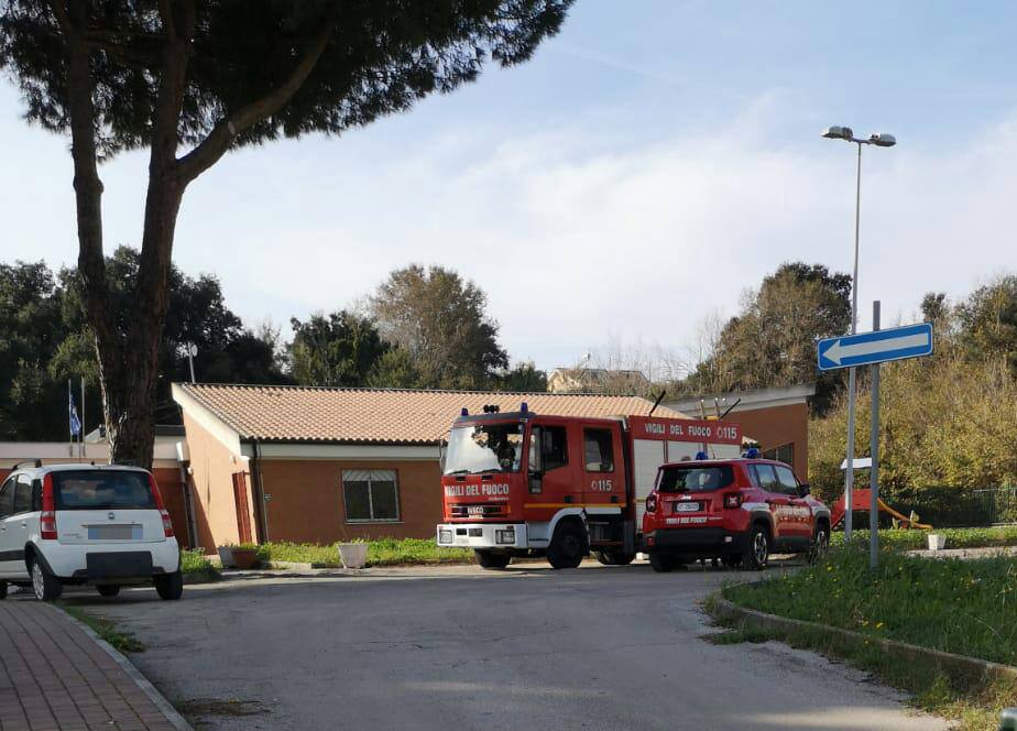 Ardea, chiusa la scuola dell’infanzia S.Antonio: problemi nei solai
