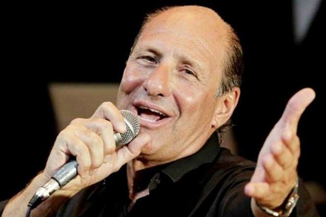 Campidoglio, a Roma spettacoli dal vivo nei condomini. Da domani al via “Tanto pe’ cantà” con Stefano Masciarelli