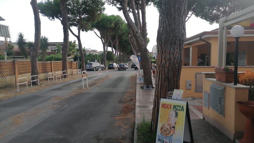 Focolaio Covid-19 al Consorzio Tor San Lorenzo, la nota della Asl: “Sono 7 giovani di Roma in vacanza sul litorale”