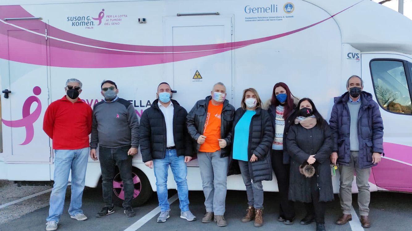 Ardea si colora di rosa: arriva la carovana della prevenzione di Komen Italia