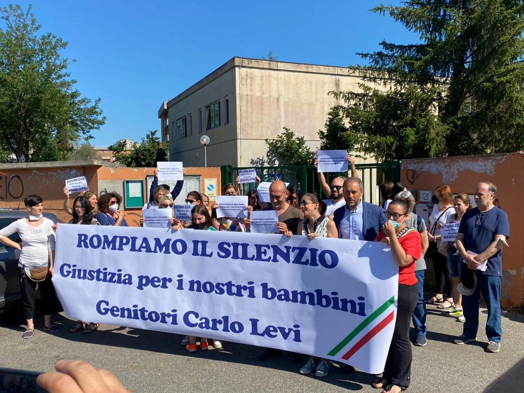 ROMA, GIANNINI-ASTOLFI (LEGA): ROMPERE SILENZIO SU VICENDA CHOC SCUOLA CARLO LEVI, OGGI IN STRADA CON I GENITORI IN SEGNO DI PROTESTA