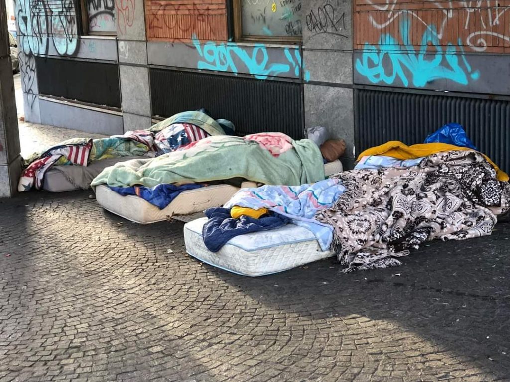 Roma, esquilino, Lega: situazione accampamenti allo sbando