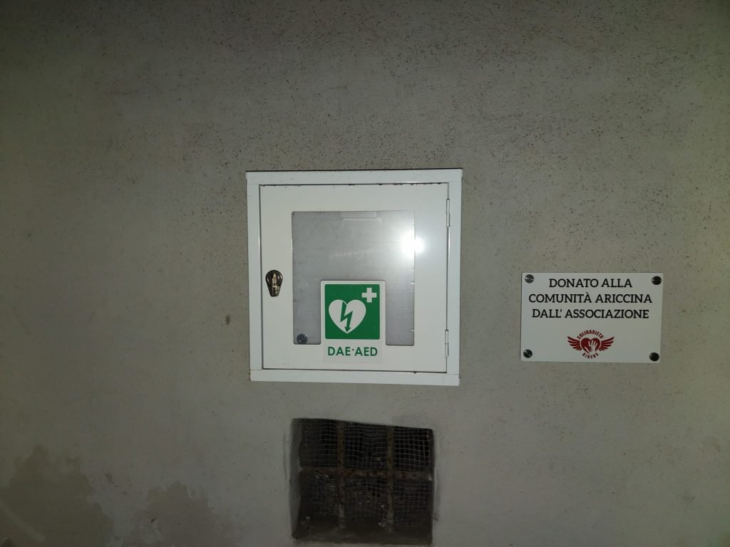 ARICCIA, RUBATO IL DEFIBRILLATORE DONATO ALLA CITTÀ