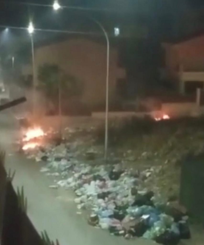 LICATA, CARAMANICA: “CITTÀ TRA DEGRADO E ANIMALI A RISCHIO. REA DENUNCIA IL SINDACO”