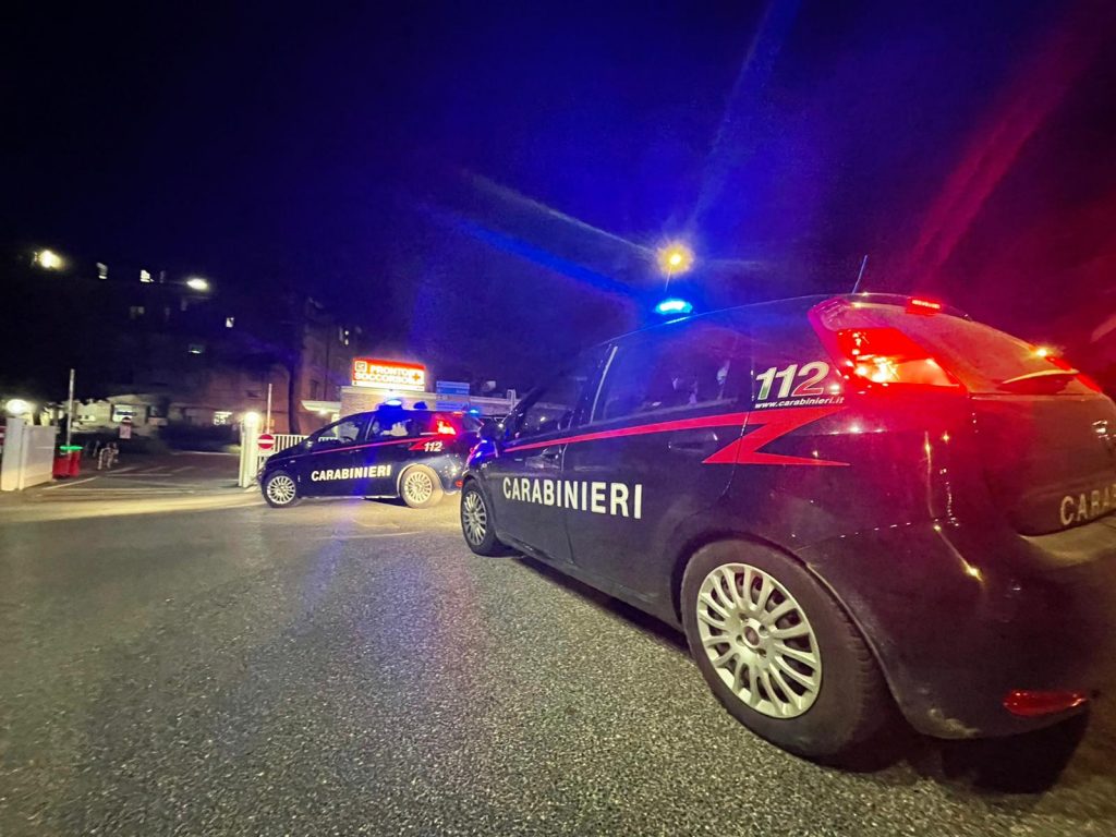 Ponte Ognissanti, controlli straordinari dei carabinieri: 3 persone arrestate e 17 denunciate