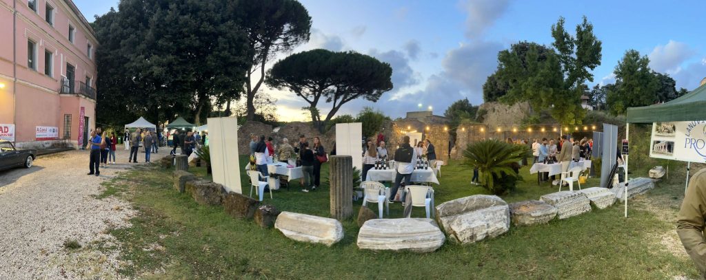 Vino, prosegue a Lanuvio “Calici di stelle”, la manifestazione dedicata al vino