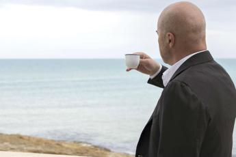 Ascolti tv, Montalbano in replica vince prime time domenica 4 febbraio