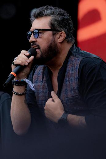 Marco Conidi: “Altro che rap violento, il folk dell’Orchestraccia riunisce i popoli”