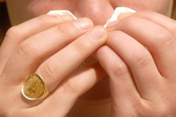 Naso chiuso e tosse? L’immunologo ‘non solo influenza, anche allergie stagionali’