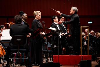 Pappano trionfa a Santa Cecilia con ‘Requiem’ di Verdi dedicato ad Abbado