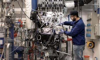 Stellantis, Landini chiede intervento Meloni: “Stato entri in capitale”