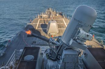 “Ultima linea di difesa”, ecco l’arma Usa contro gli attacchi ravvicinati degli Houthi