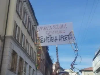 Milano. Gentilino scuola materna ‘modello’ a rischio chiusura, la protesta dei genitori