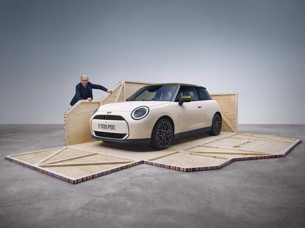 MINI Paul Smith Edition: stile britannico e design d’autore
