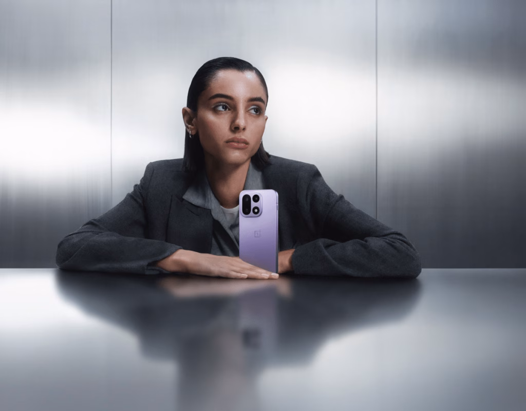 OnePlus 15, il flagship che corre velocissimo