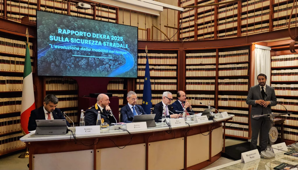 Rapporto DEKRA Sicurezza Stradale 2025. Daniele Sinibaldi, Presidente Anci Lazio e Sindaco di Rieti: “Sicurezza stradale è un dovere verso le nostre comunità”