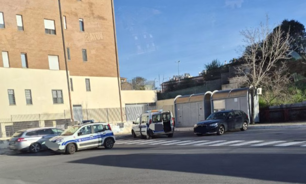 Roma, 81enne investita da un camionista a Casale Nei