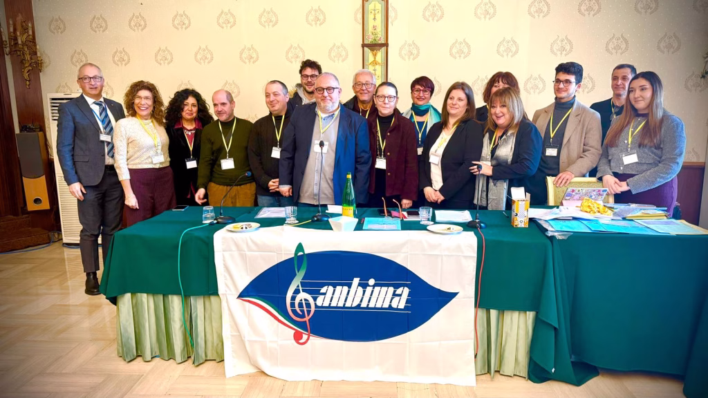 BANDE MUSICALI, ALESSIO COLINI RIELETTO PRESIDENTE DI ANBIMA LAZIO “ORA PUNTIAMO ALLA RIFORMA DELLA LEGGE REGIONALE DI SETTORE E ALLA TRASFORMAZIONE DEI COMPLESSI BANDISTICI IN PATRIMONIO IMMATERIALE”