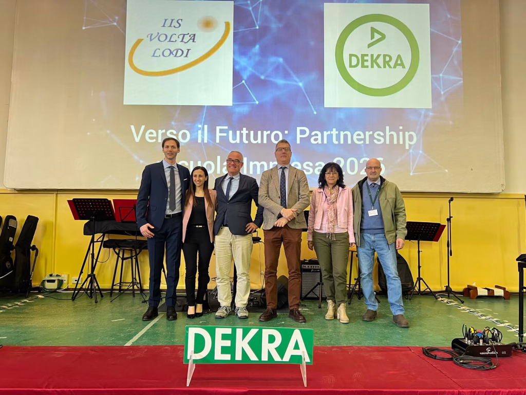 Scuola e formazione. Torna “Safe Secure Sustainable”: DEKRA rinnova l’impegno per la sicurezza stradale tra i giovani