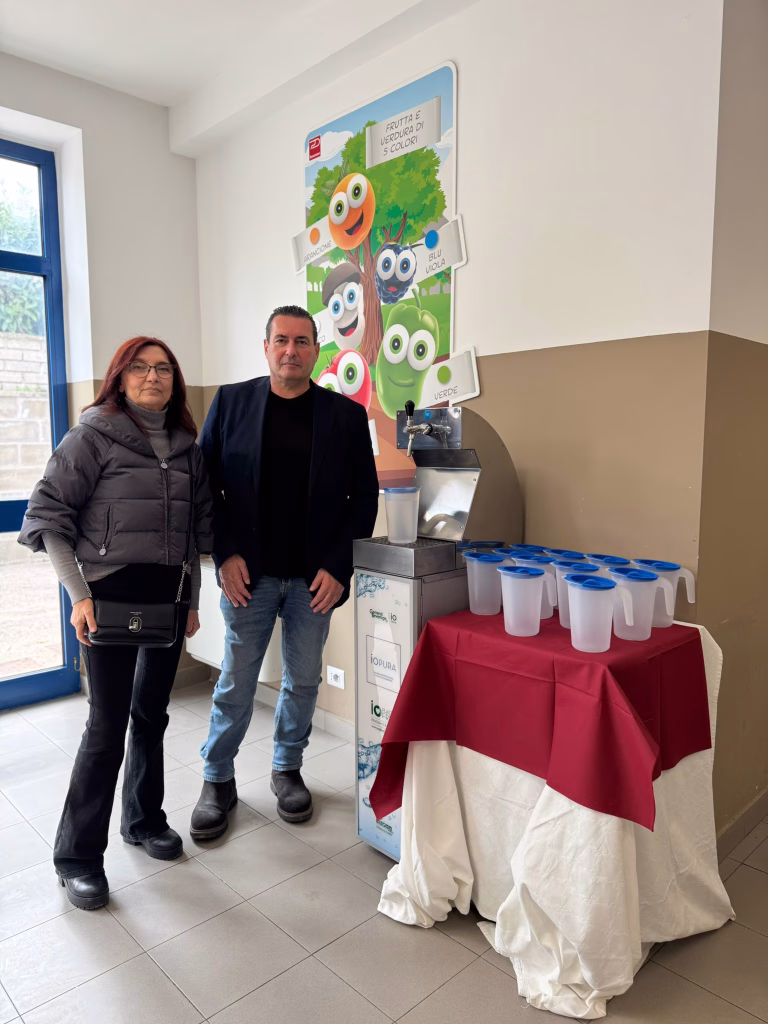 Ariccia, mense scolastiche “Plastic Free”: arrivano i depuratori e le brocche nei refettori