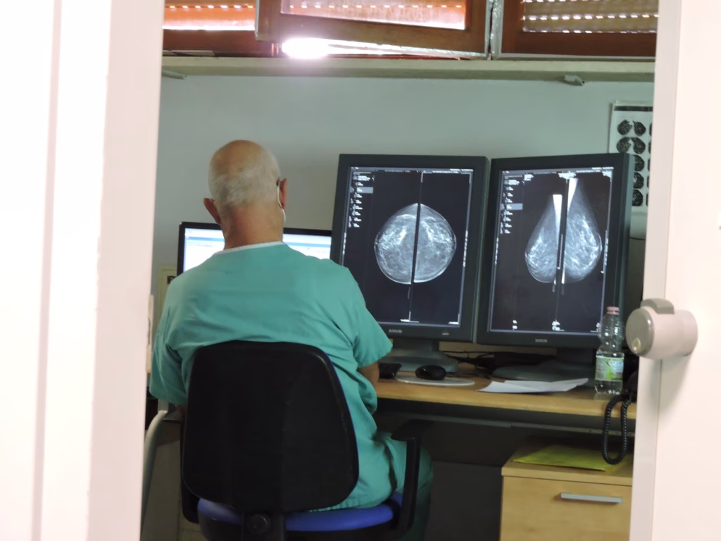Albano Aprilia gli ospedali Regina Apostolorum città di Aprilia uniti per la prevenzione delle patologie femminili