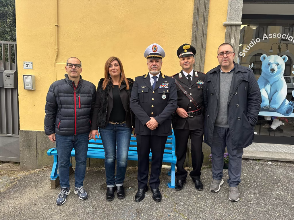 Lanuvio celebra la Giornata Mondiale della Consapevolezza sull’Autismo: inaugurata la “Panchina Blu”