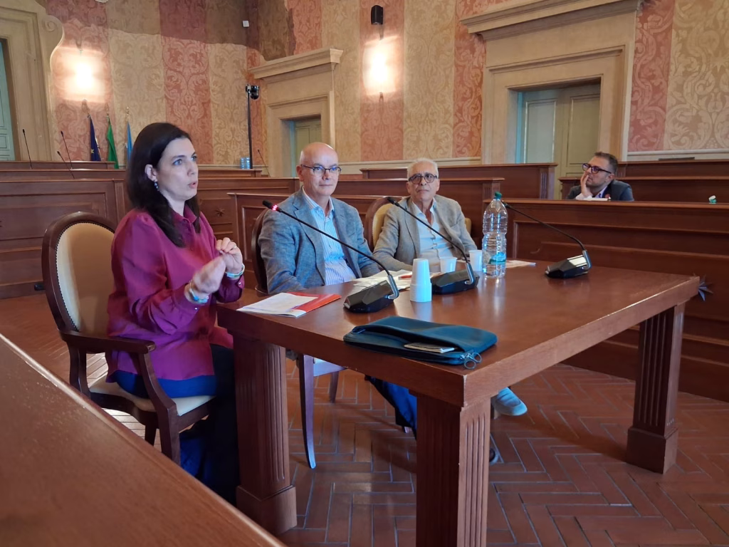 Anzio si è tenuto con grande partecipazione di giornalisti il corso di deontologia professionale intitolato