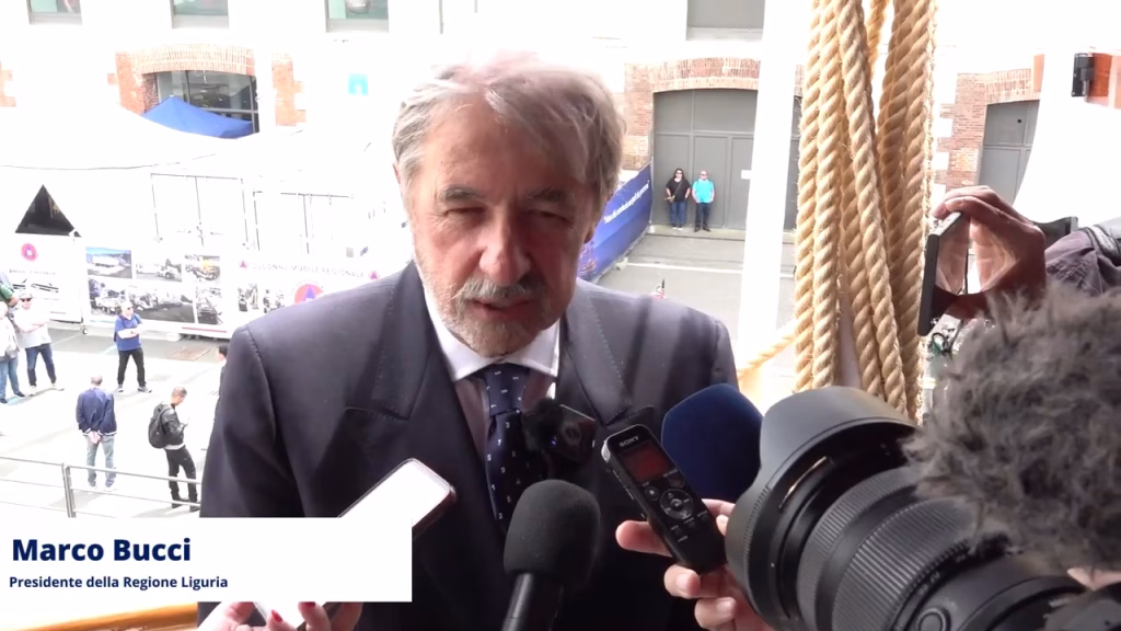 Sesta edizione del Marina Militare Nastro Rosa Tour a Genova: al centro i giovani, il mare e i territori Marina Militare Nastro Rosa Tour
