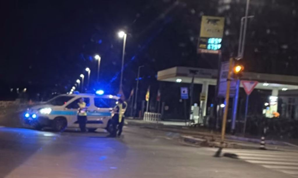 Roma, incidente sul Viadotto dei Presidenti: ferito un motociclista, sembrerebbe coinvolto anche un cinghiale