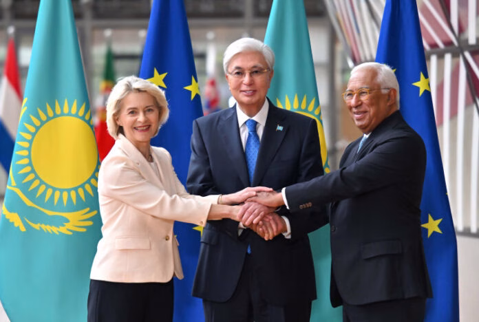 Tokayev a Bruxelles, adottata una dichiarazione congiunta per rafforzare il partenariato strategico Kazakhstan-Ue Tokayev