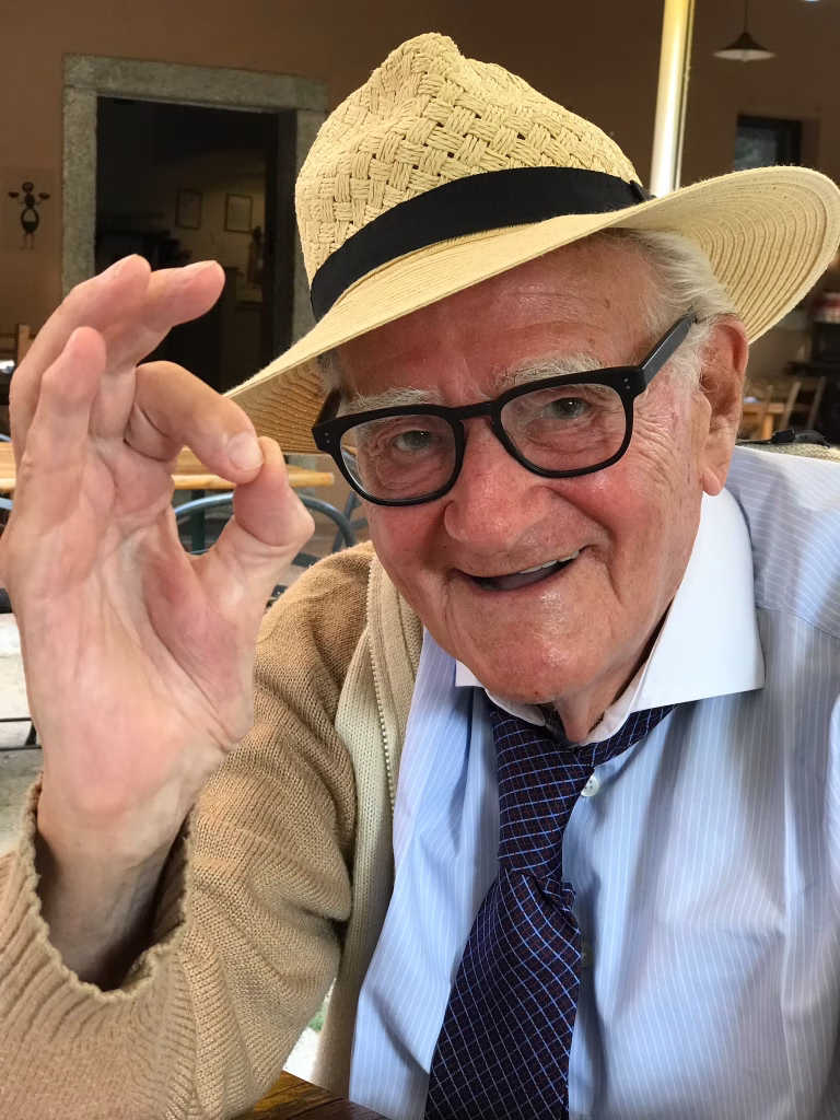 La Città di Ariccia festeggia i 100 anni di Teddy Reno, ambasciatore delle nostre tradizioni