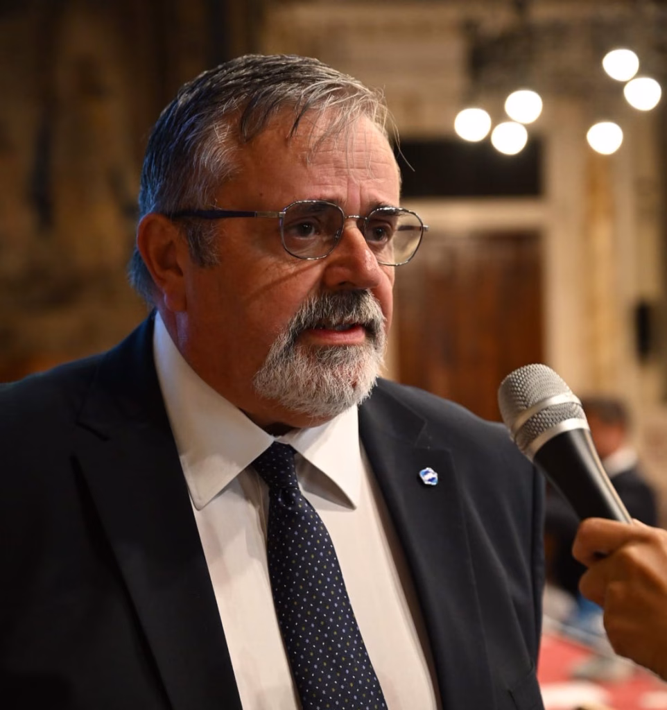 Valditara, Paolo Capone, Leader UGL: “Vile atto intimidatorio, la violenza non fermi il dialogo”