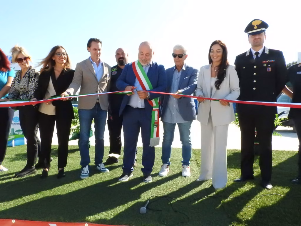 Ardea inaugurata questa mattina la nuova attrezzata e vasta isola ecologica comunale permanente su via Pontina Vecchia al km 35.500